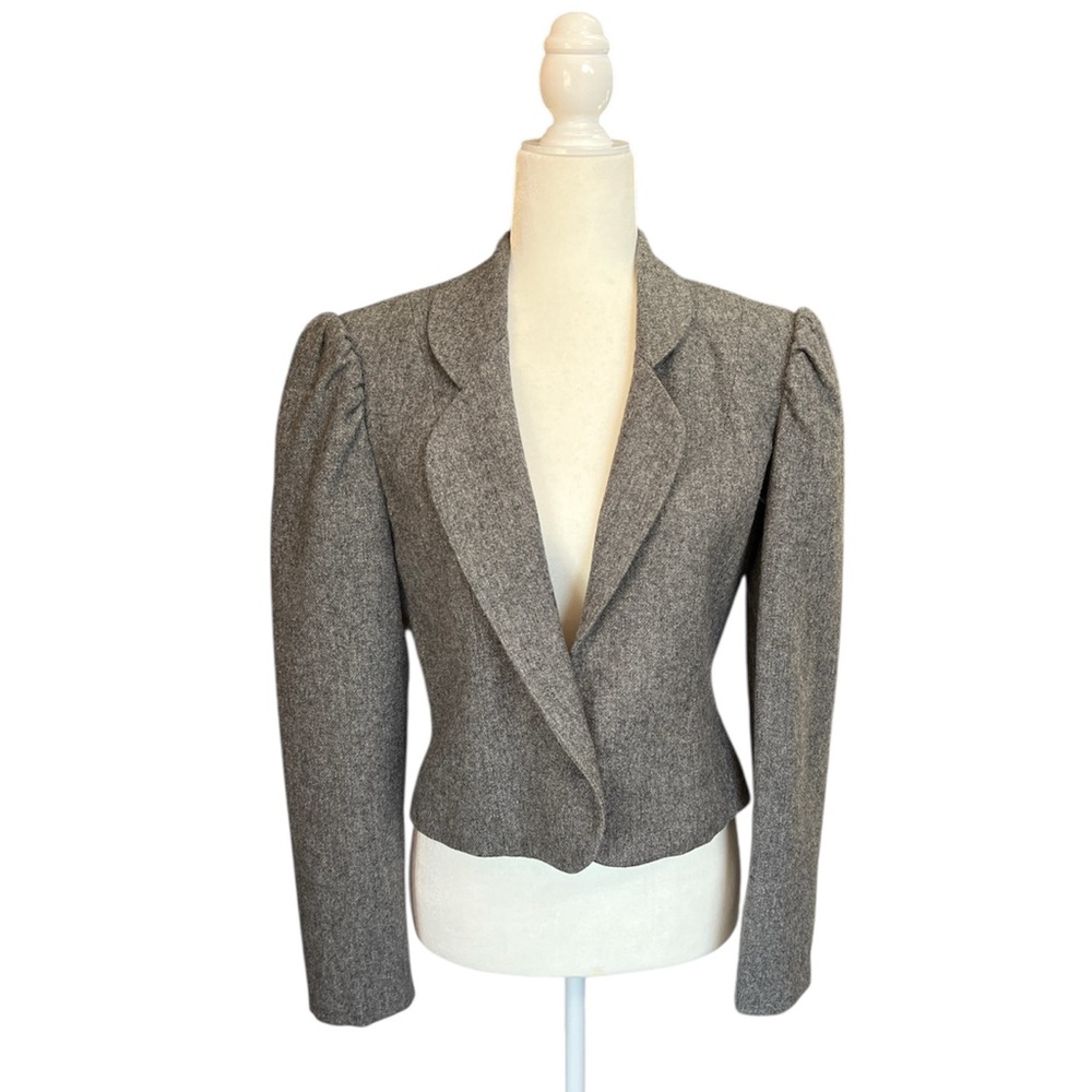 Vintage Hunt Club Grey wool blazer with puffed sleeves and button closure